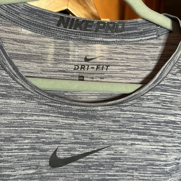 Nike Pro Athletic T-Shirt Long Sleeve Heather Blue Center Swoosh Size XXL - Picture 3 of 8